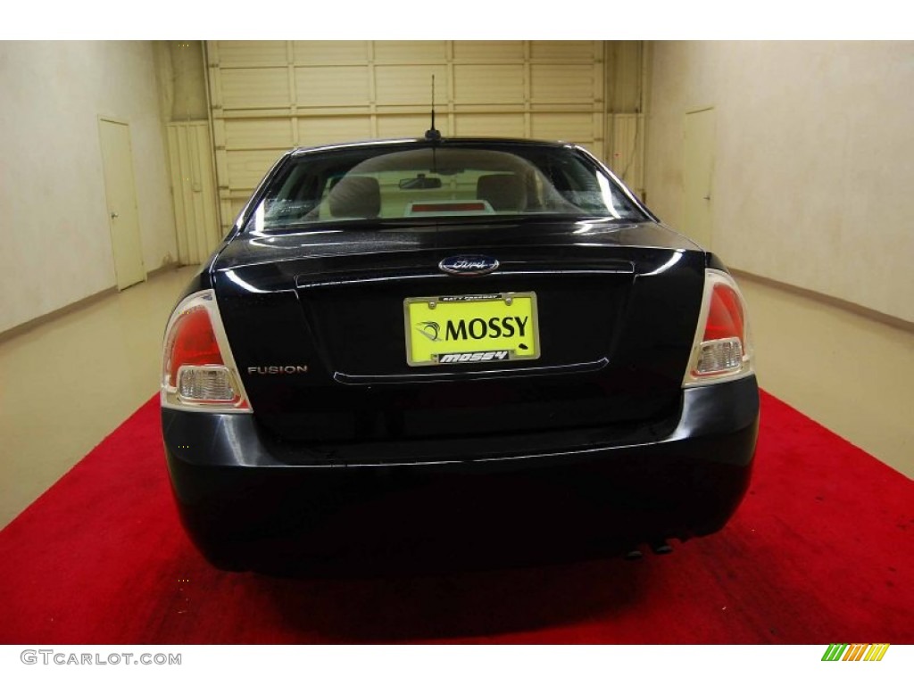 2008 Fusion S - Black Ebony / Medium Light Stone photo #5