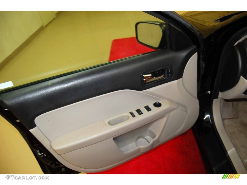 2008 Fusion S - Black Ebony / Medium Light Stone photo #9