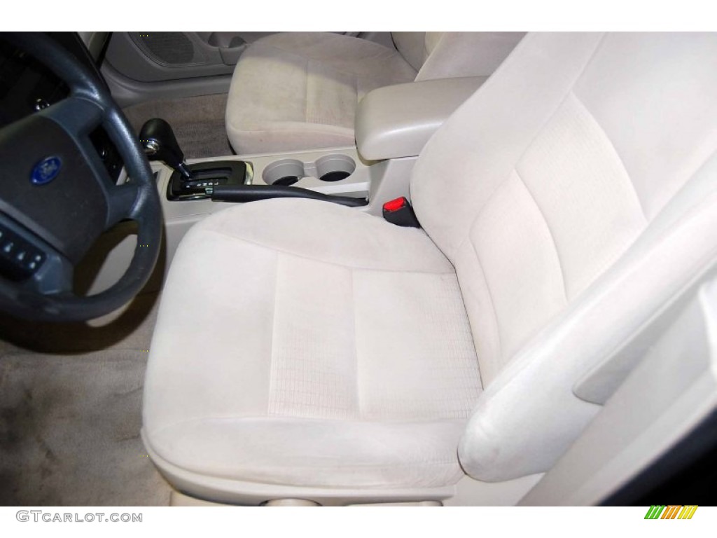 2008 Fusion S - Black Ebony / Medium Light Stone photo #10
