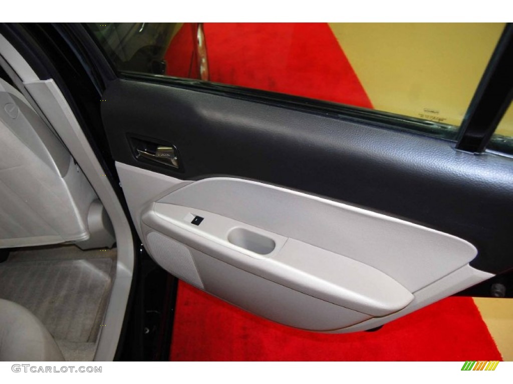 2008 Fusion S - Black Ebony / Medium Light Stone photo #16