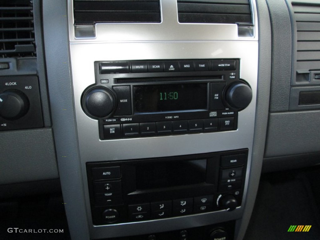 2004 Durango Limited 4x4 - Graphite Metallic / Medium Slate Gray photo #21