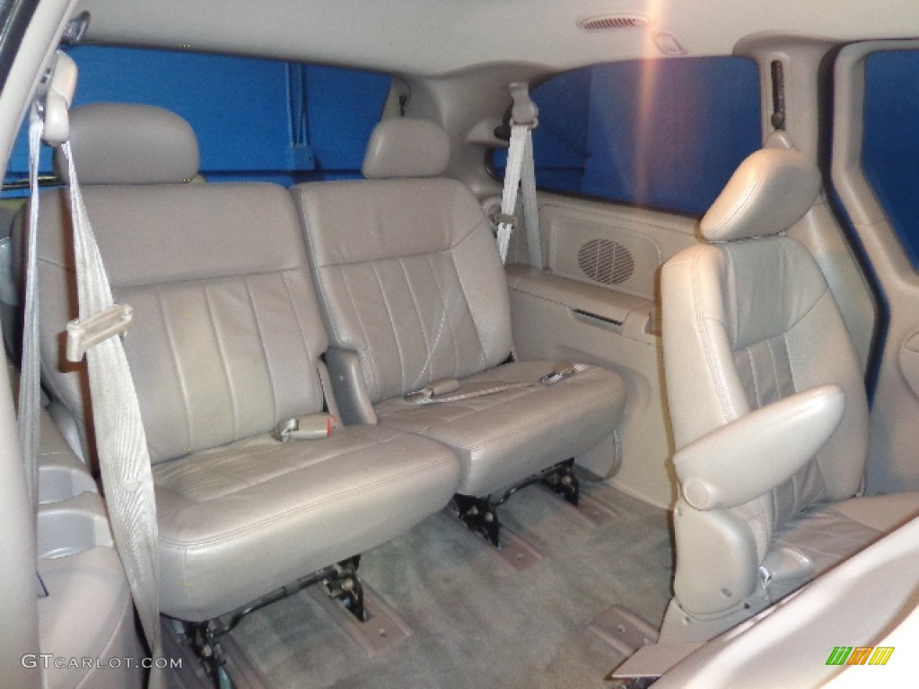 Taupe Interior 2003 Dodge Grand Caravan EX Photo #85827598