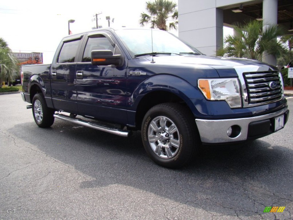 2010 F150 XLT SuperCrew - Dark Blue Pearl Metallic / Medium Stone photo #1