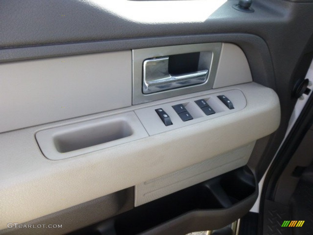 2010 F150 STX SuperCab 4x4 - Oxford White / Medium Stone photo #17