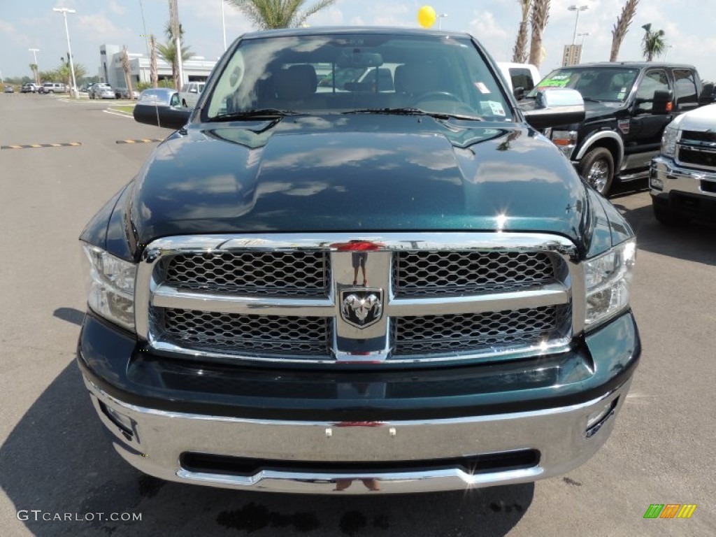 2011 Ram 1500 Laramie Crew Cab - Hunter Green Pearl / Dark Slate Gray/Russet Brown photo #2