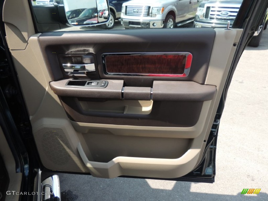 2011 Ram 1500 Laramie Crew Cab - Hunter Green Pearl / Dark Slate Gray/Russet Brown photo #7