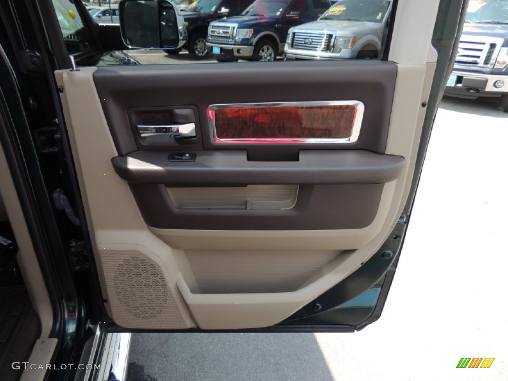 2011 Ram 1500 Laramie Crew Cab - Hunter Green Pearl / Dark Slate Gray/Russet Brown photo #10