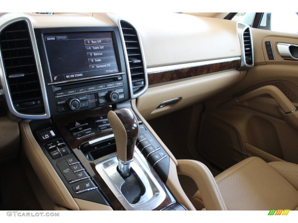 2013 Porsche Cayenne S Luxor Beige Dashboard Photo #85836703