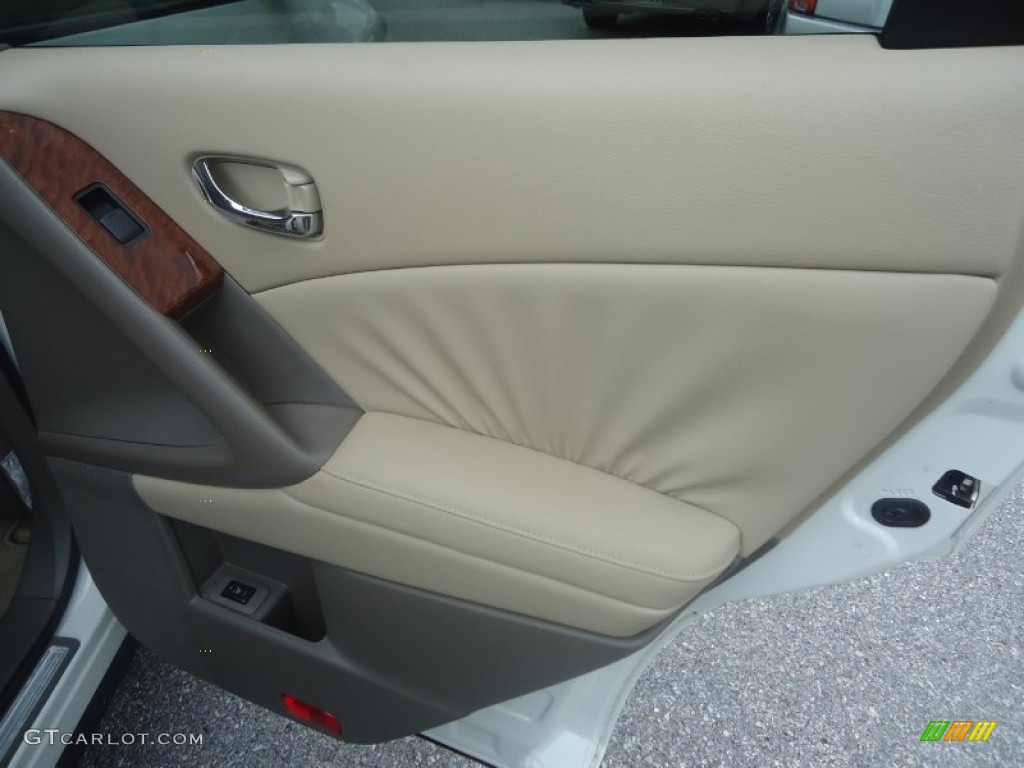 2009 Murano LE AWD - Glacier Pearl / Beige photo #19