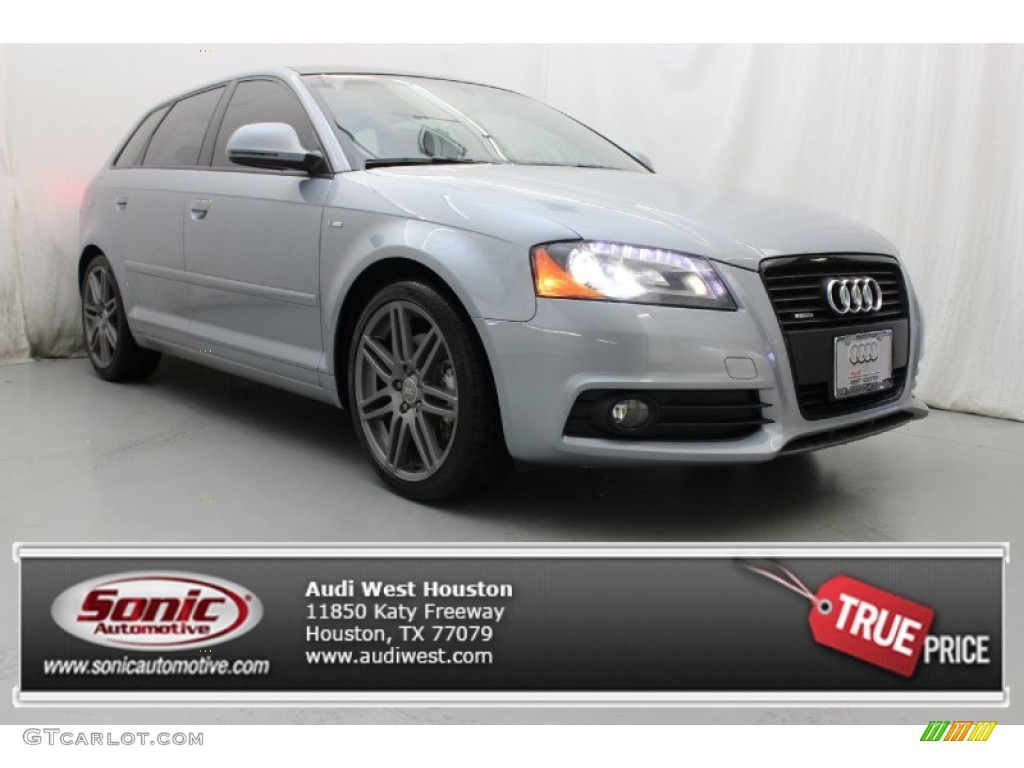 2010 A3 2.0 TFSI quattro - Monza Silver Metallic / Black photo #1