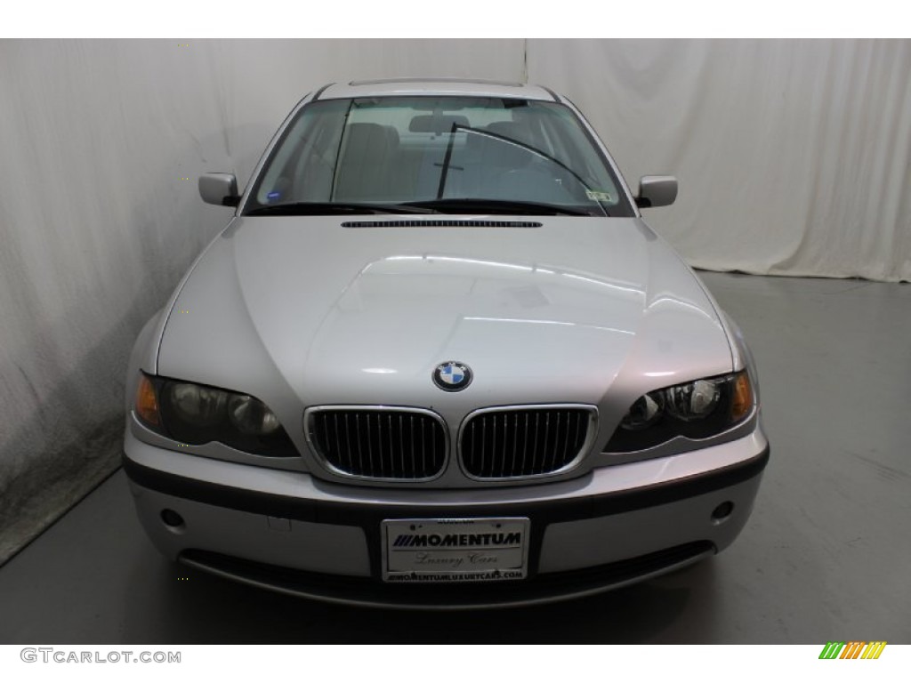 2002 3 Series 325i Sedan - Titanium Silver Metallic / Grey photo #2