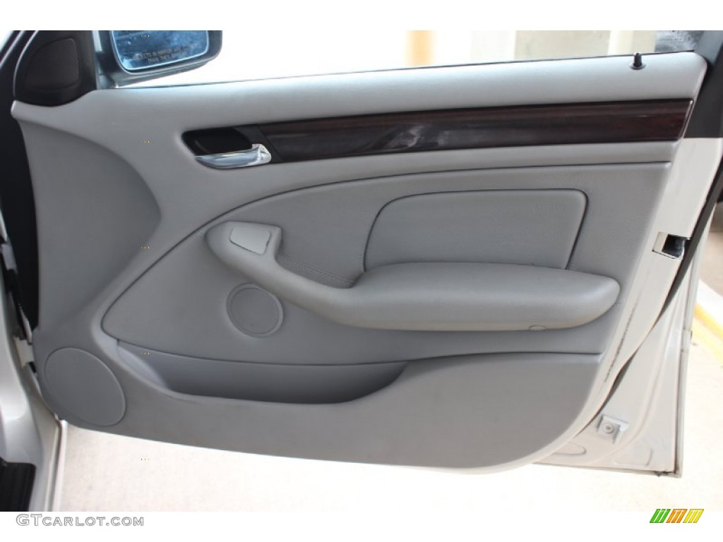 2002 BMW 3 Series 325i Sedan Grey Door Panel Photo #85839124