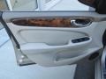 Platinum Silver Metallic - XJ XJ8 Photo No. 10