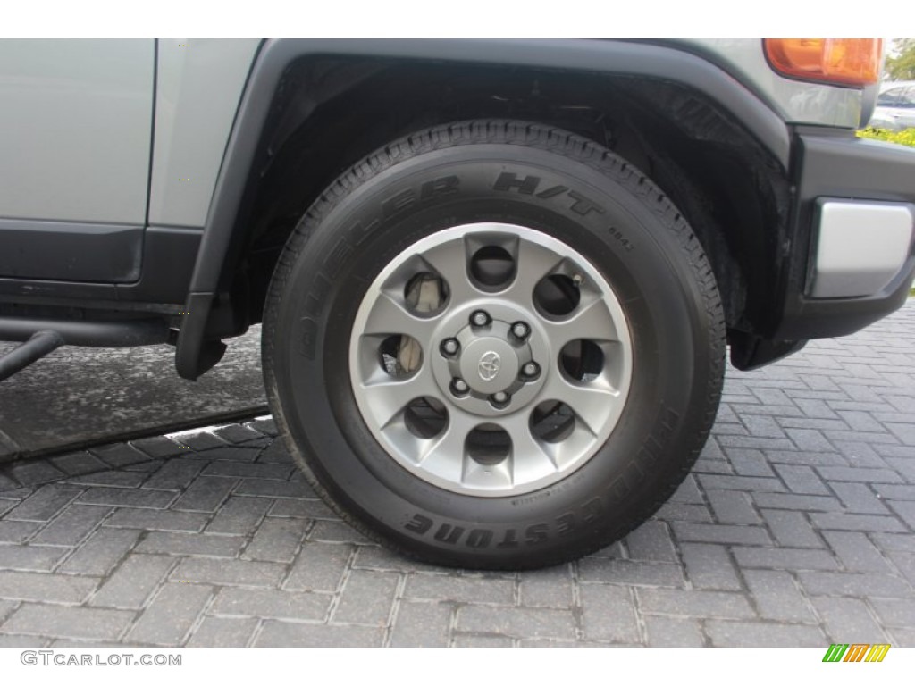 2012 Toyota FJ Cruiser Standard FJ Cruiser Model Wheel Photo #85841191