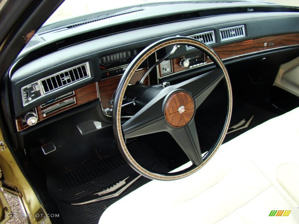 1976 DeVille Coupe - Florentine Gold Firemist / Light Ivory-Gold photo #40