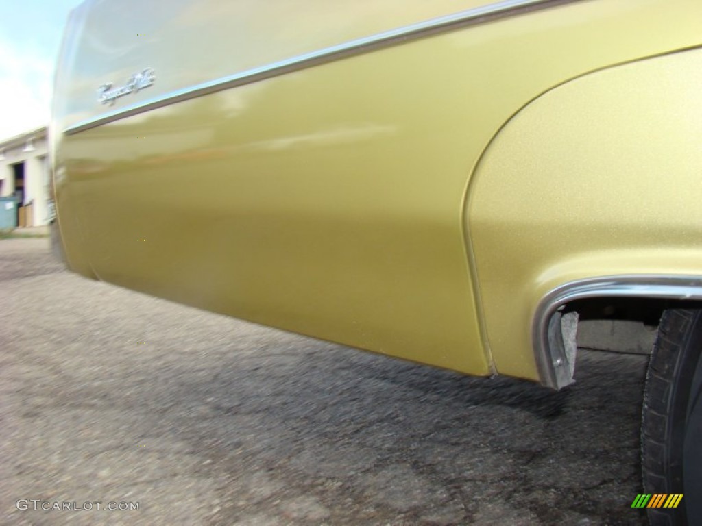 1976 DeVille Coupe - Florentine Gold Firemist / Light Ivory-Gold photo #56