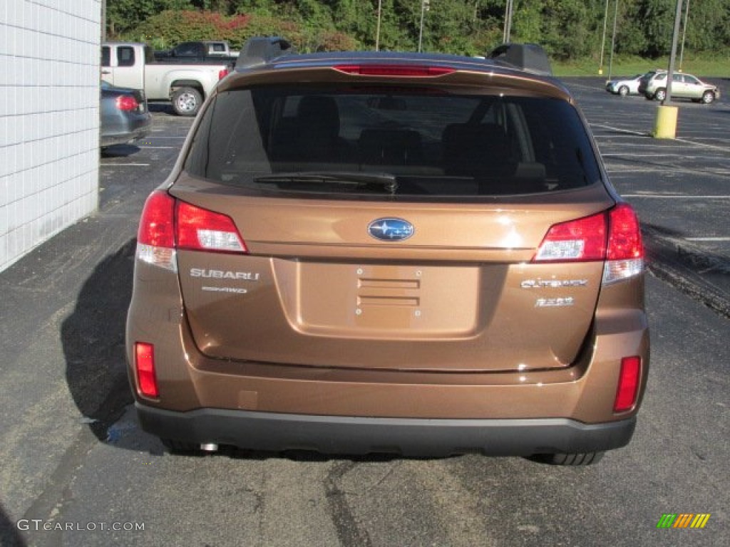 2011 Outback 2.5i Premium Wagon - Caramel Bronze Pearl / Warm Ivory photo #7