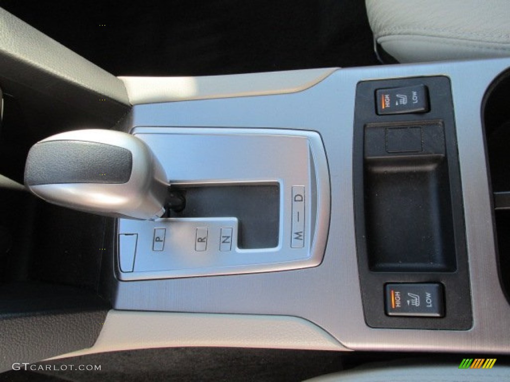 2011 Outback 2.5i Premium Wagon - Caramel Bronze Pearl / Warm Ivory photo #17