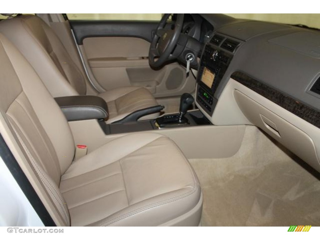 2007 Milan V6 Premier AWD - Oxford White / Camel photo #28