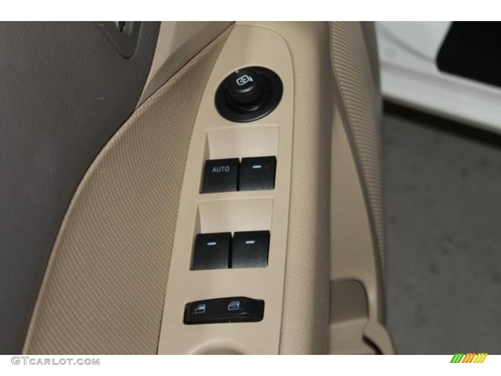 2007 Milan V6 Premier AWD - Oxford White / Camel photo #32