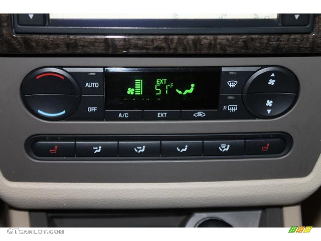 2007 Milan V6 Premier AWD - Oxford White / Camel photo #38