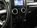 Black - Wrangler Unlimited Sahara 4x4 Photo No. 21