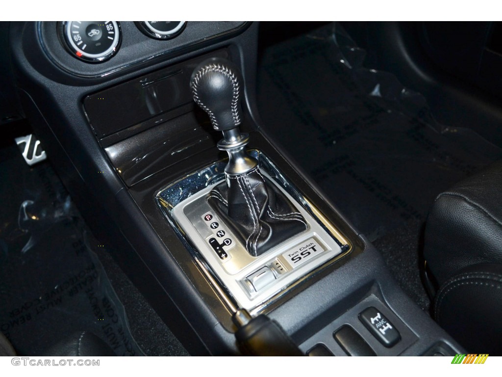 2010 Mitsubishi Lancer Evolution MR Touring Transmission Photos