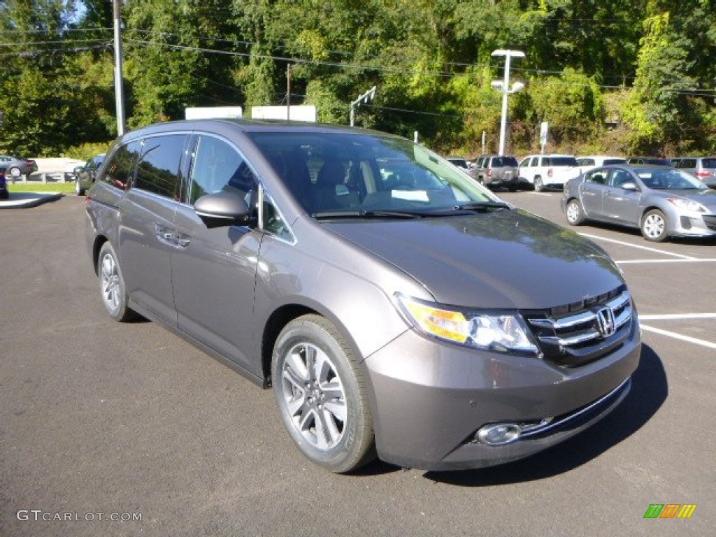 Smoky Topaz Metallic Honda Odyssey