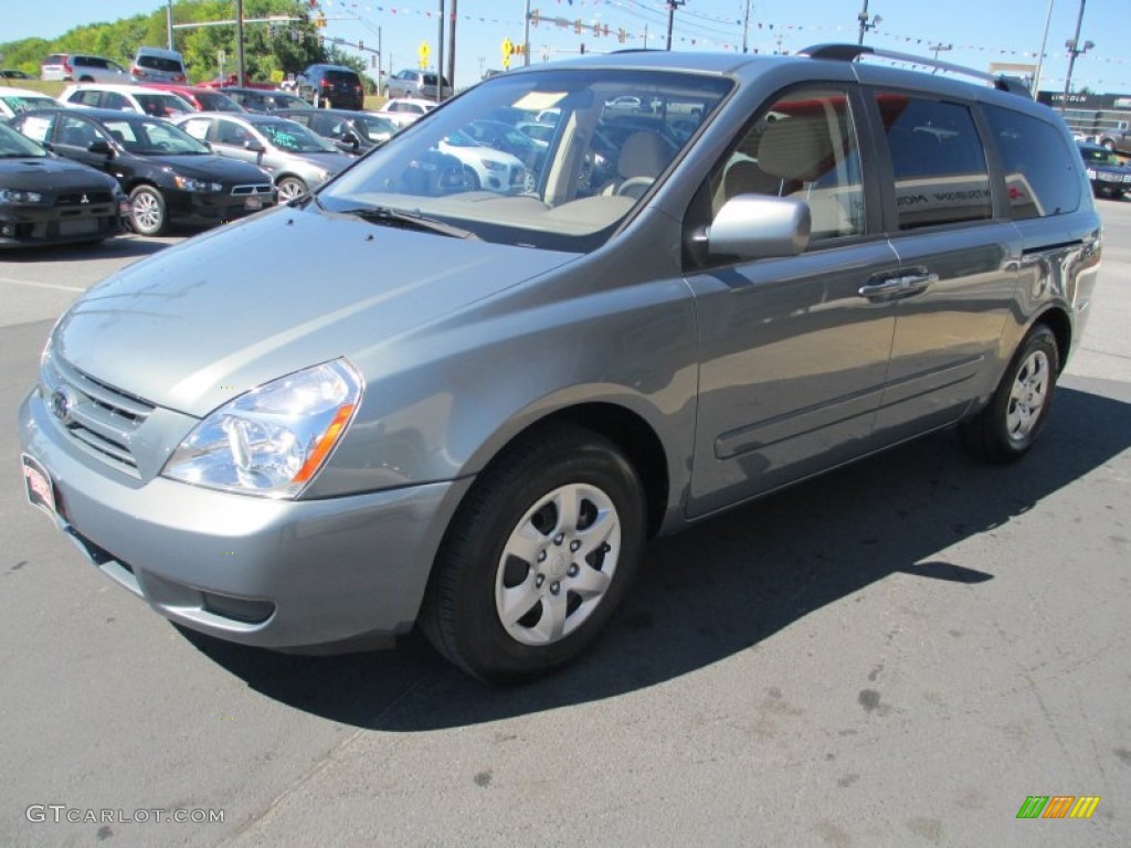 2009 Sedona LX - Olive Gray / Beige photo #4