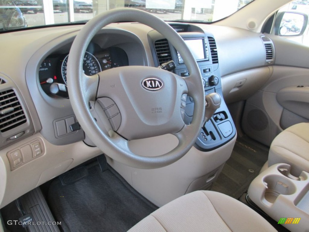 2009 Sedona LX - Olive Gray / Beige photo #12