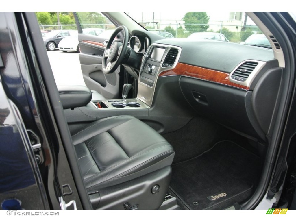 2013 Grand Cherokee Limited - Brilliant Black Crystal Pearl / Black photo #21