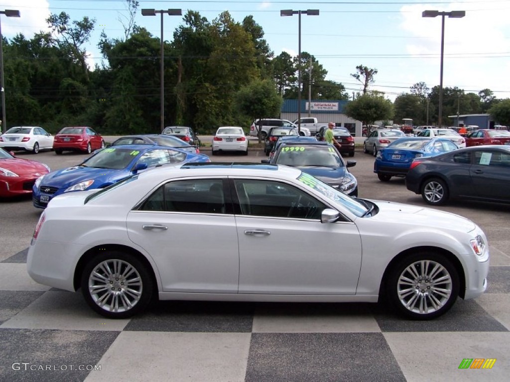 Bright White 2013 Chrysler 300 C Luxury Series Exterior Photo #85853386