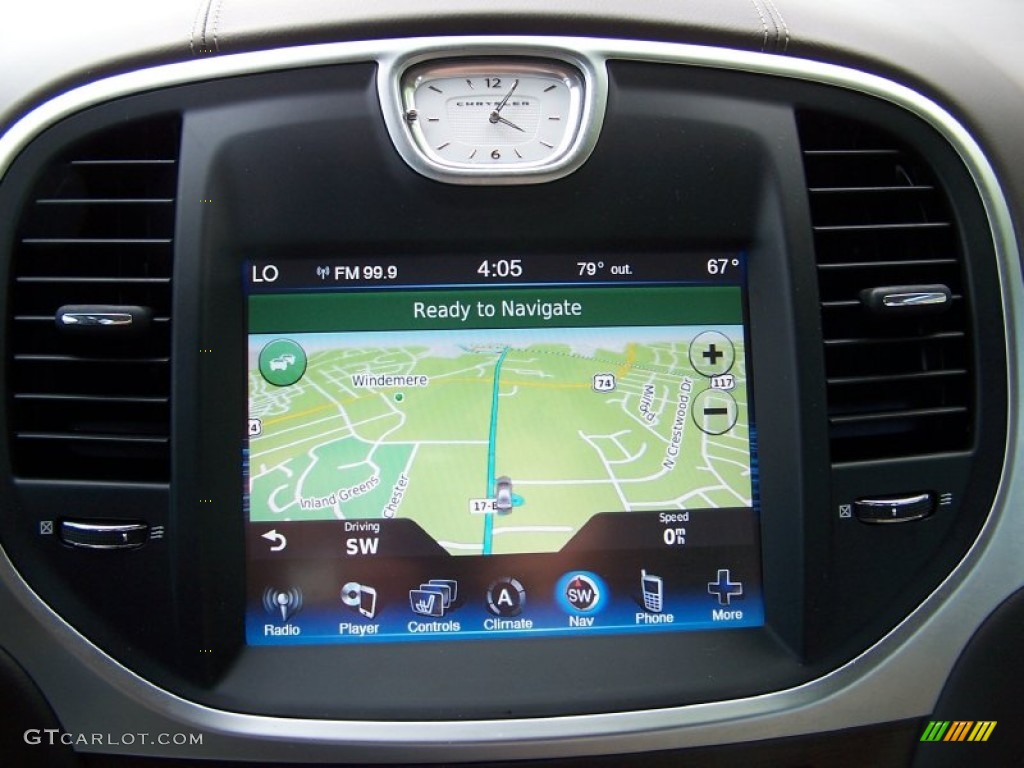 2013 Chrysler 300 C Luxury Series Navigation Photos