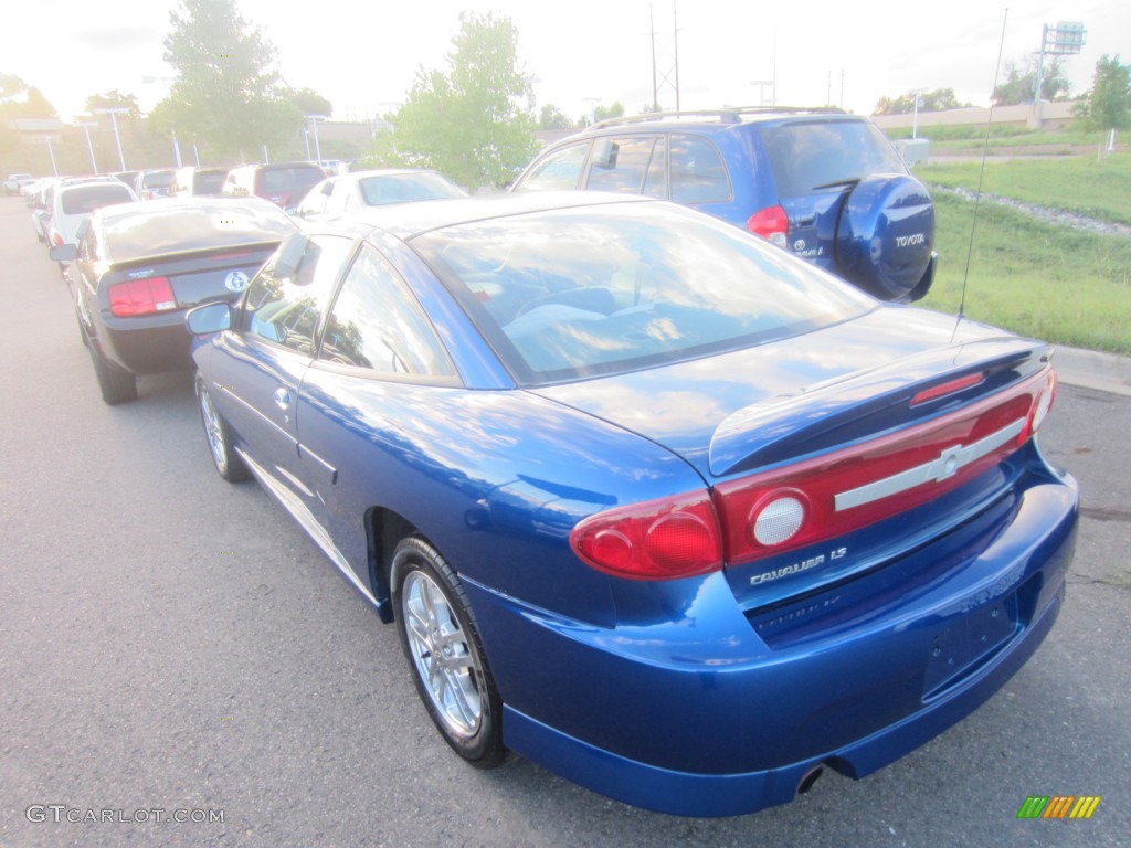 2003 Cavalier LS Sport Coupe - Arrival Blue Metallic / Graphite Gray photo #2