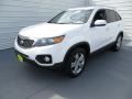 Snow White Pearl - Sorento EX Photo No. 7