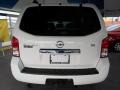 2009 Avalanche White Nissan Pathfinder SE  photo #5