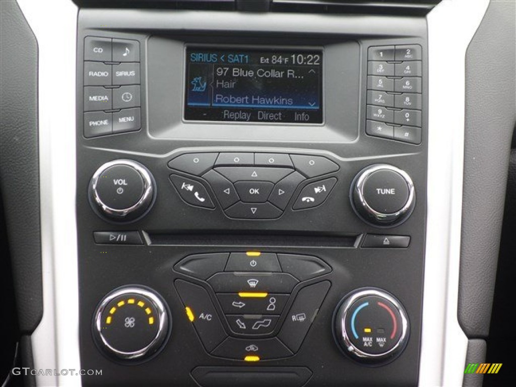 2014 Ford Fusion SE Controls Photo #85858768