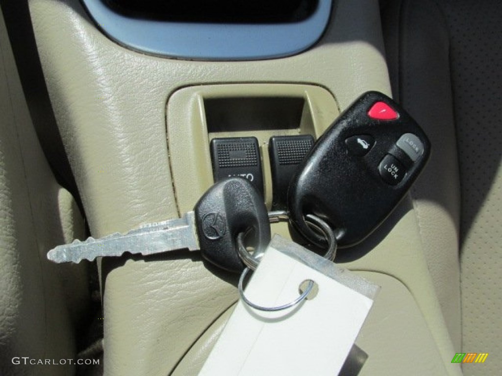 2003 Mazda MX-5 Miata LS Roadster Keys Photo #85859269