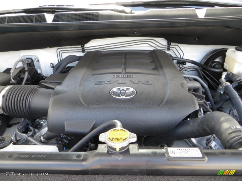 2014 Toyota Tundra SR5 Crewmax Engine Photos