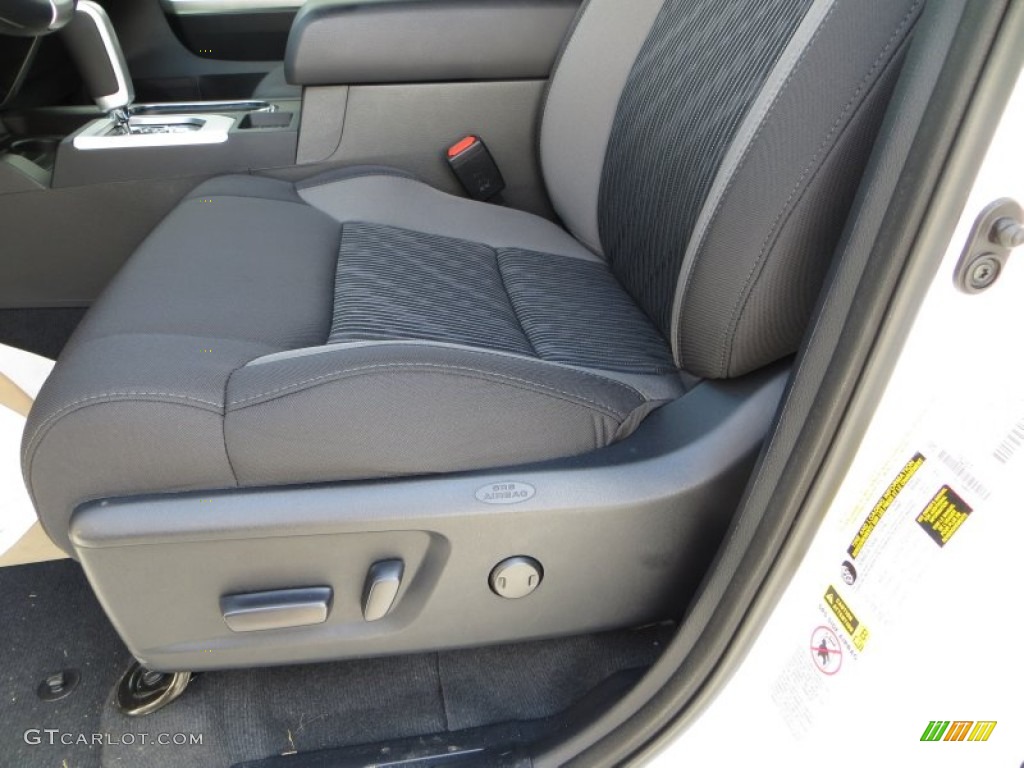 2014 Toyota Tundra SR5 Crewmax Front Seat Photos