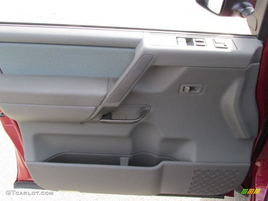 2007 Titan SE King Cab 4x4 - Red Brawn / Steel Gray photo #12