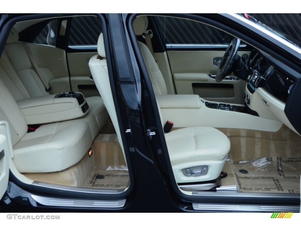 Creme Light Interior 2010 Rolls-Royce Ghost Standard Ghost Model Photo #85862644