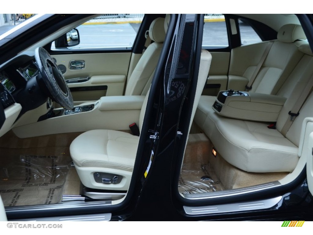 Creme Light Interior 2010 Rolls-Royce Ghost Standard Ghost Model Photo #85862872