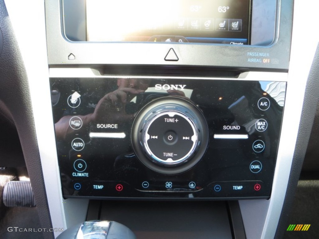 2014 Ford Explorer Limited Controls Photos