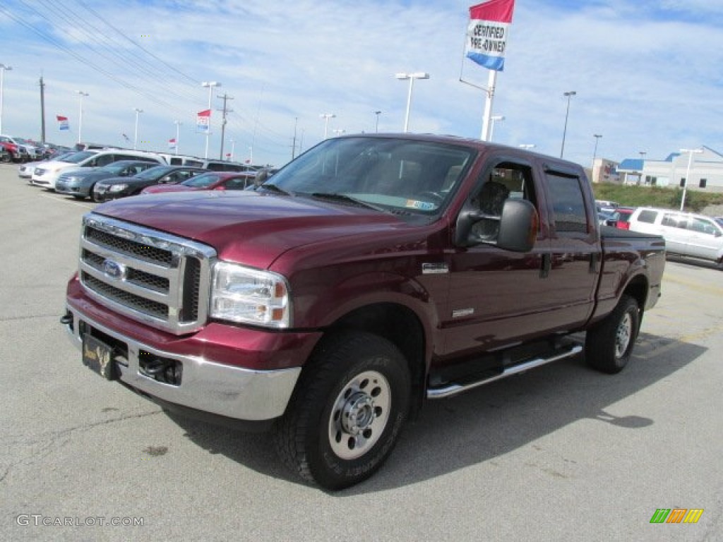 2005 F250 Super Duty XLT Crew Cab 4x4 - Dark Toreador Red Metallic / Medium Flint photo #6