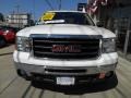 Summit White - Sierra 1500 SLE Crew Cab 4x4 Photo No. 2