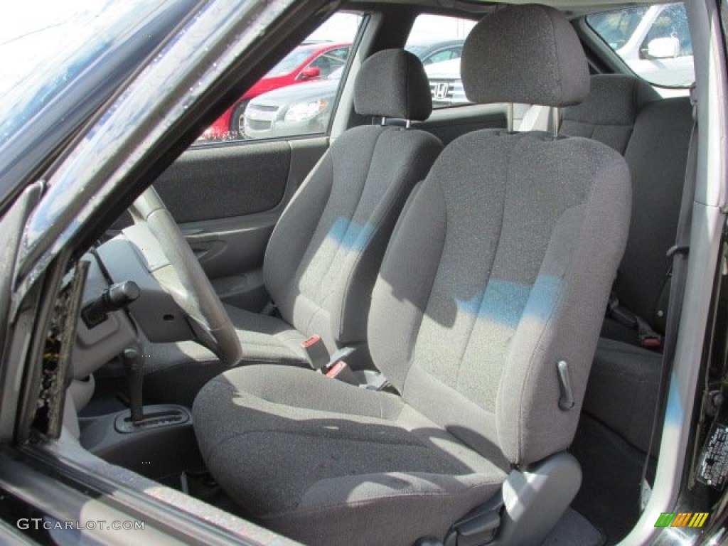2002 Hyundai Accent GS Coupe Front Seat Photos