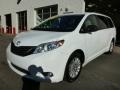 2011 Super White Toyota Sienna XLE  photo #7