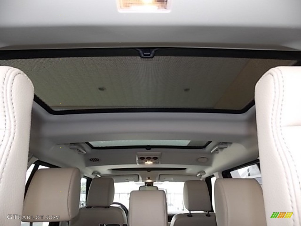 2011 Land Rover LR4 HSE Sunroof Photos