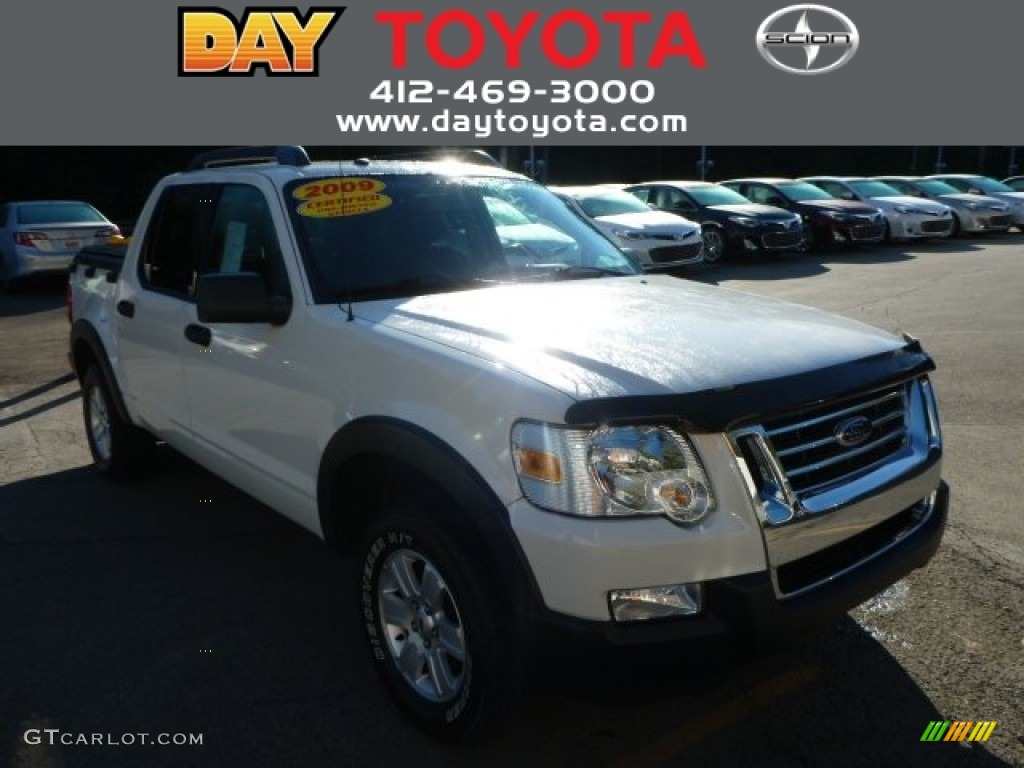 2009 Explorer Sport Trac XLT 4x4 - White Suede / Charcoal Black photo #1